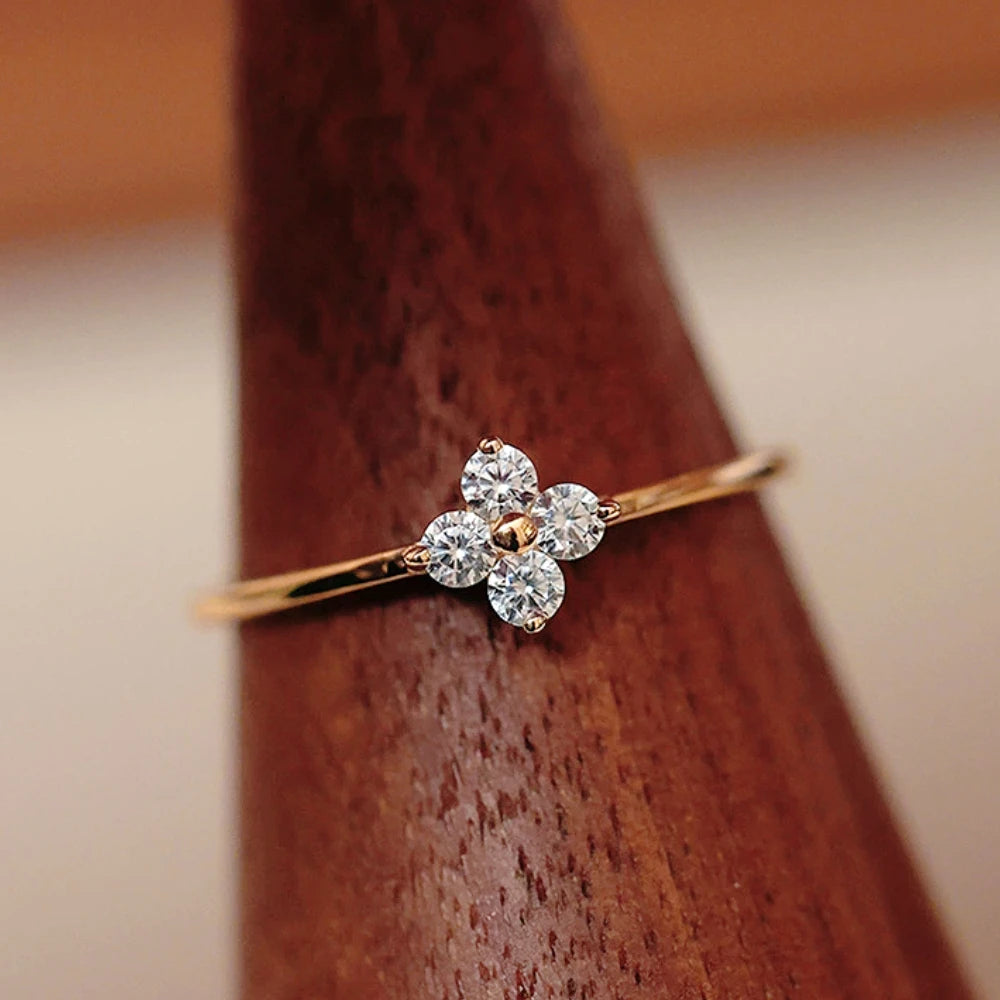 925 Thai Silver Inlaid Four Leaves Clover Zirconia Flower Ring