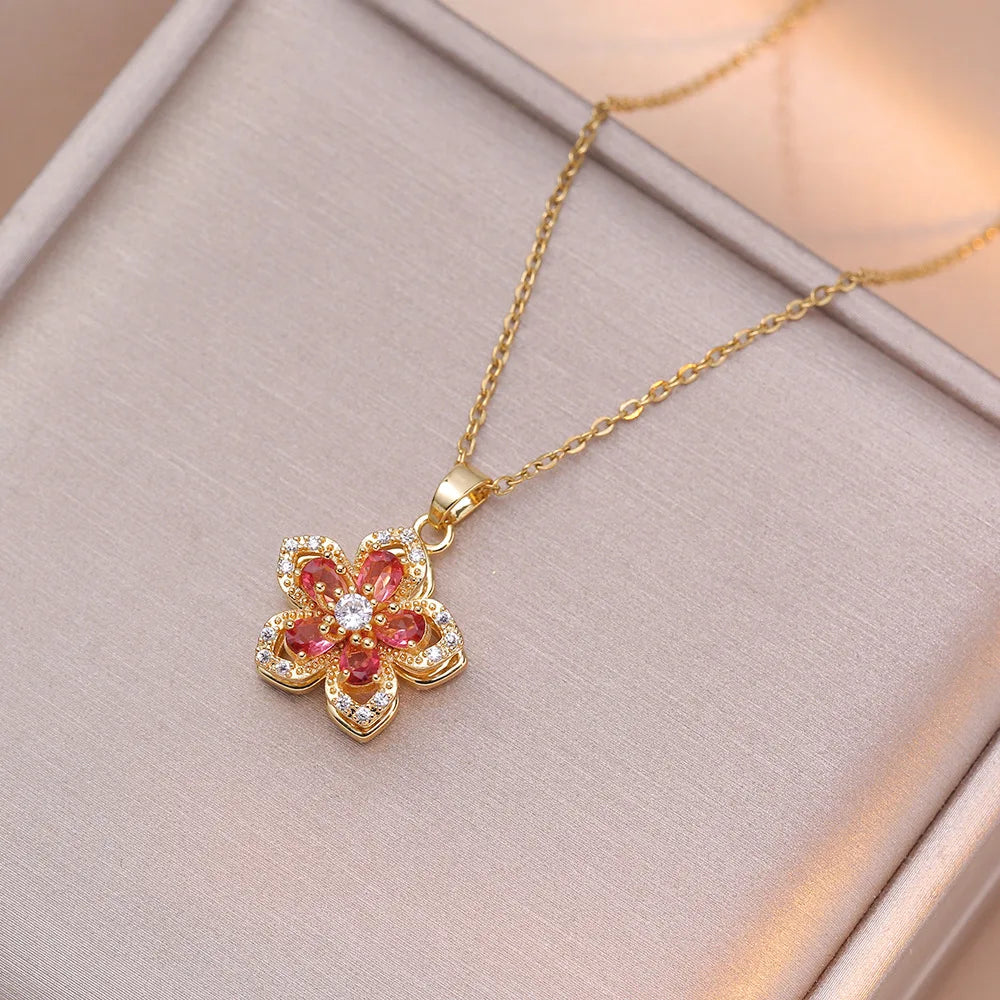 Shiny Zircon Romantic Flower Pendant Necklace