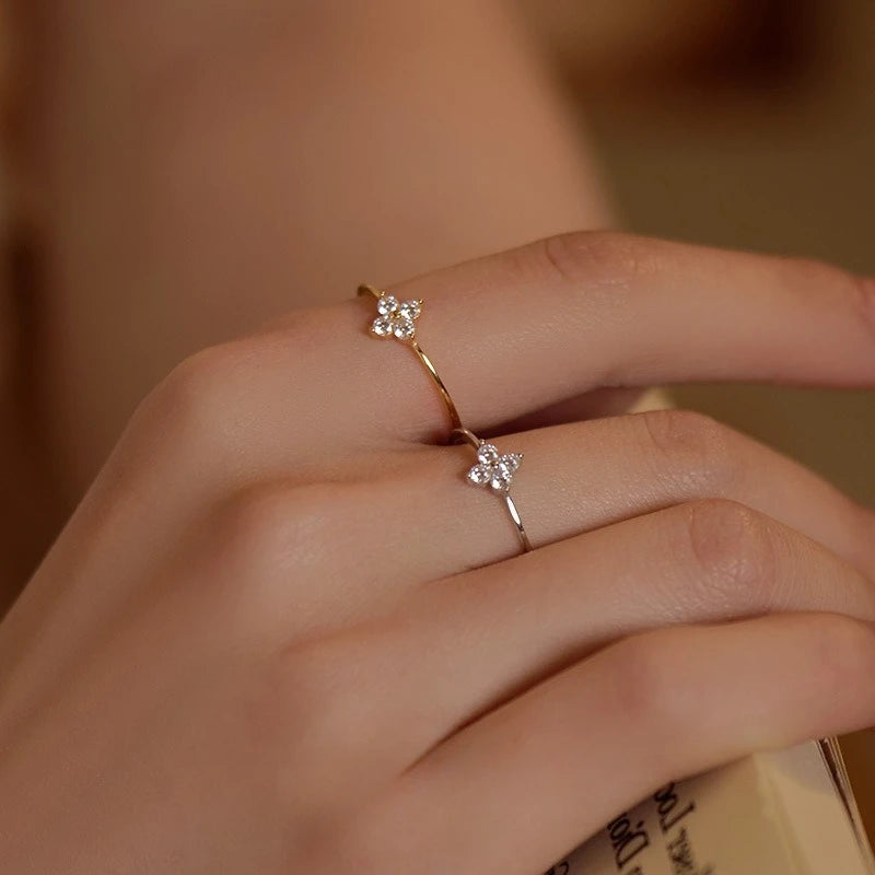 925 Thai Silver Inlaid Four Leaves Clover Zirconia Flower Ring